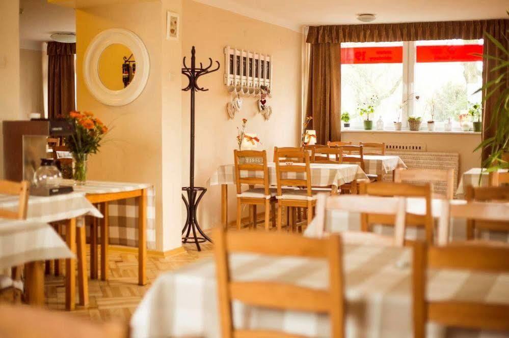 Hotel Boss Lodź Bagian luar foto