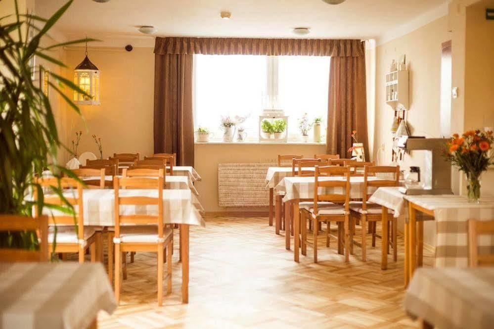 Hotel Boss Lodź Bagian luar foto